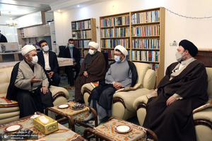 حضور سید حسن خمینی در منزل فرزند علامه حسن زاده آملی‎(ره)