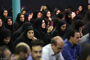 تجدید میثاق معلمان جدیدالاستخدام استثنایی با حضرت امام خمینی (ره) در حسینیه جماران