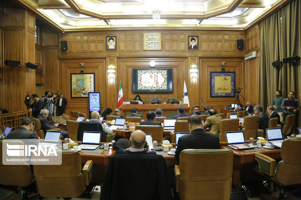 جلسه فوق العاده هیات رئیسه شورای تهران برای کرونا تشکیل شد