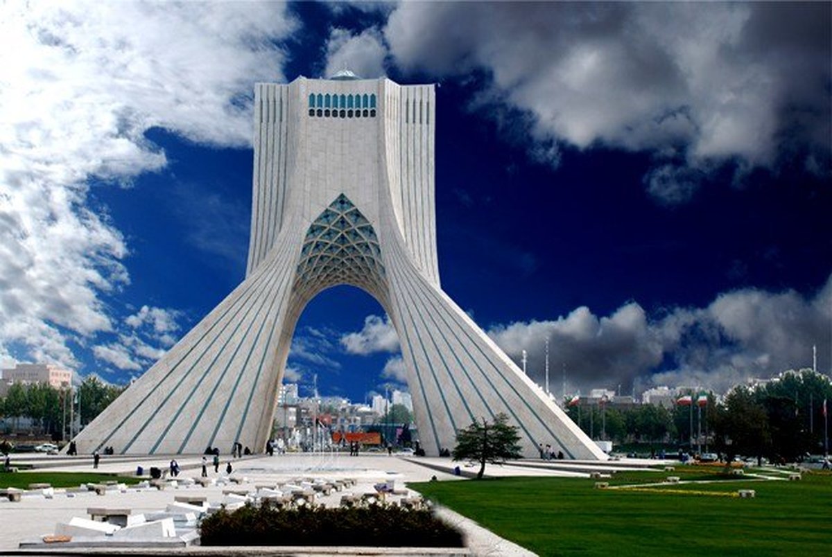 نماد تهران تمیز می شود