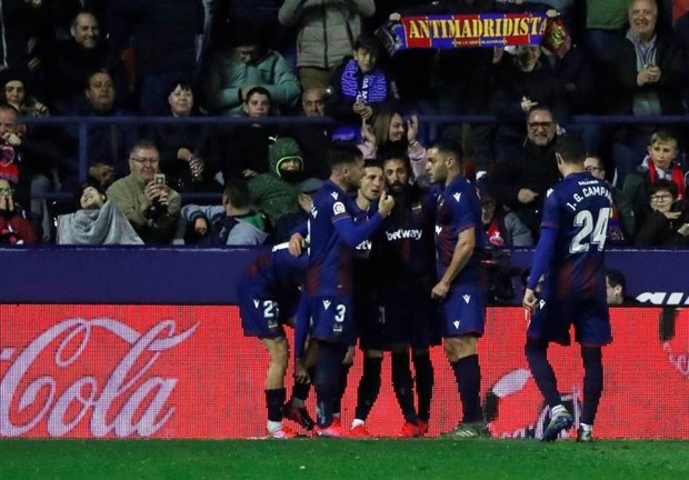 رئال مادرید با شکست مقابل لوانته به استقبال ال‌کلاسیکو رفت
