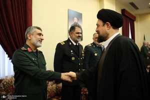 حاشیه های تجدیدمیثاق فرماندهان و کارکنان نیروهای مسلح با آرمان‌های امام خمینی (س)