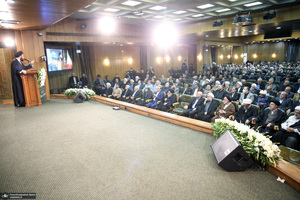 مراسم چهلمین روز درگذشت آیت الله بجنوردی در دائره المعارف بزرگ اسلامی - 1