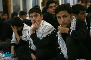 دیدار جمعی از جوانان خانواده های تحت پوشش کمیته امداد امام خمینی با یادگار امام (س)