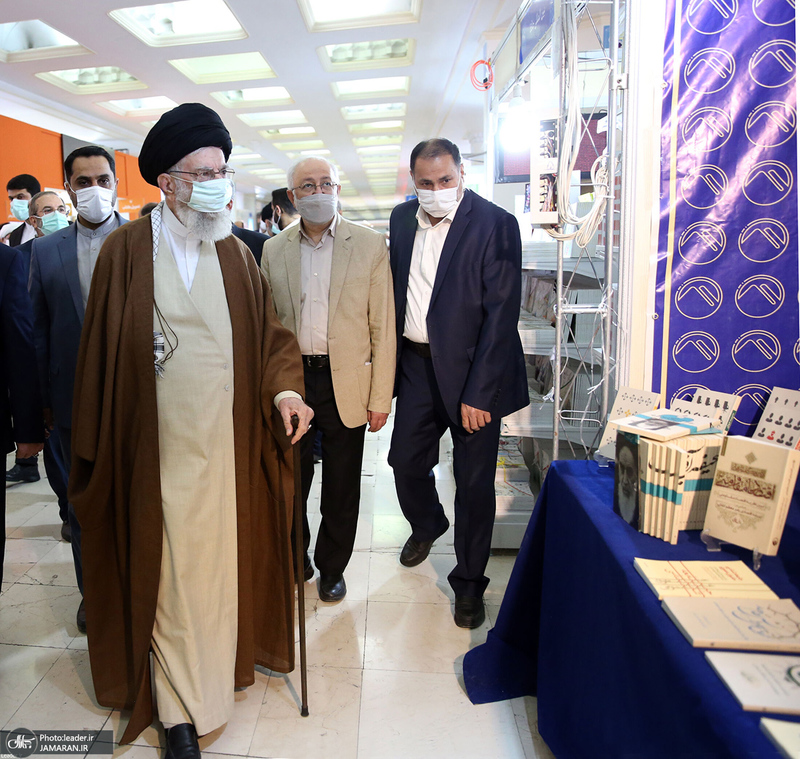 بازدید رهبر معظم انقلاب از سی و‌‌ چهارمین نمایشگاه بین‌المللی کتاب تهران