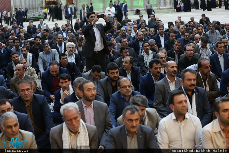 تجدید میثاق وزیر معاونان و مدیران وزارت آموزش و پرورش با آرمانهای امام راحل 