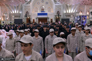 مراسم جشن فرزندان به تکلیف رسیده کارکنان سپاه در حرم مطهر امام خمینی (س)