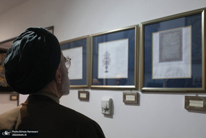 بازدید سید محمد خاتمی از موزه دکتر حسن حبیبی