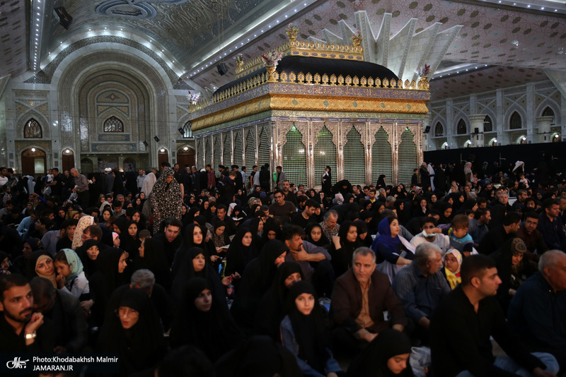 ..احیای شب بیست وسوم ماه مبارک رمضان در حرم مطهر امام خمینی(س)