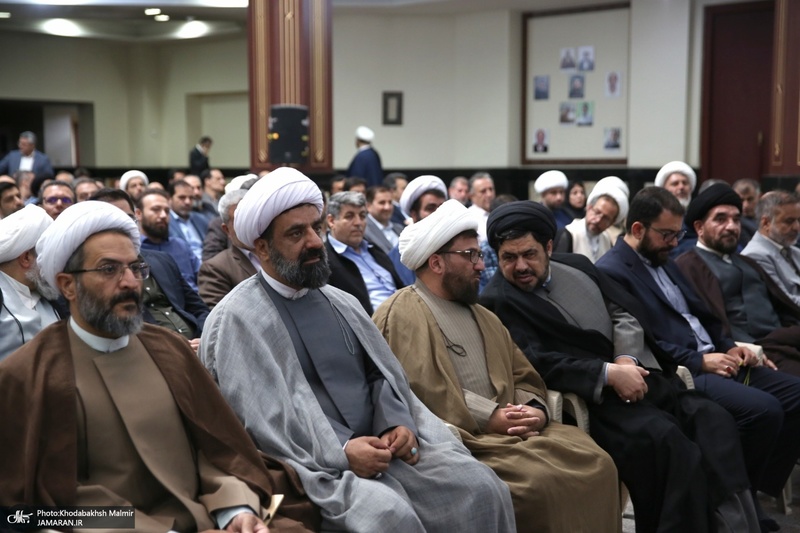 دیدار مدیران و اصحاب وقف با آیت الله سید حسن خمینی