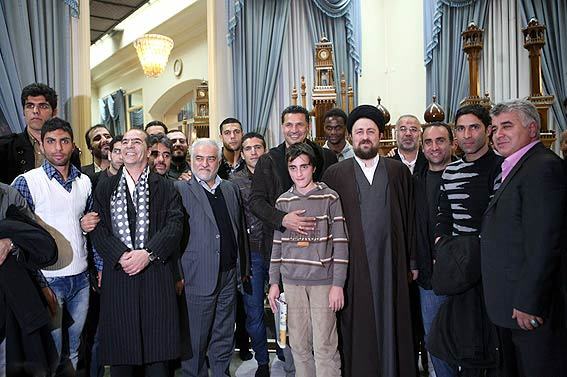 سرخ‌پوشان ایران به دیدار یادگار امام رفتند