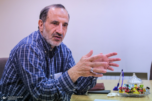 محمد خوش چهره: دولت در بخش‌ های اقتصادی دچار روزمرگی شده است