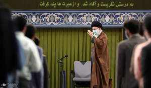 دیدار جمعی از دانشجویان با رهبر معظم انقلاب