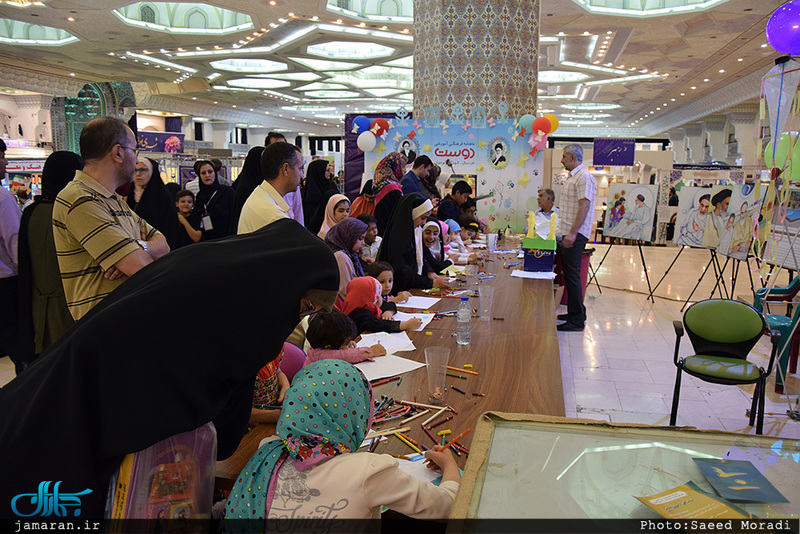 غرفه موسسه تنظیم و نشر آثار امام خمینی(س) در نمایشگاه بین المللی قرآن کریم