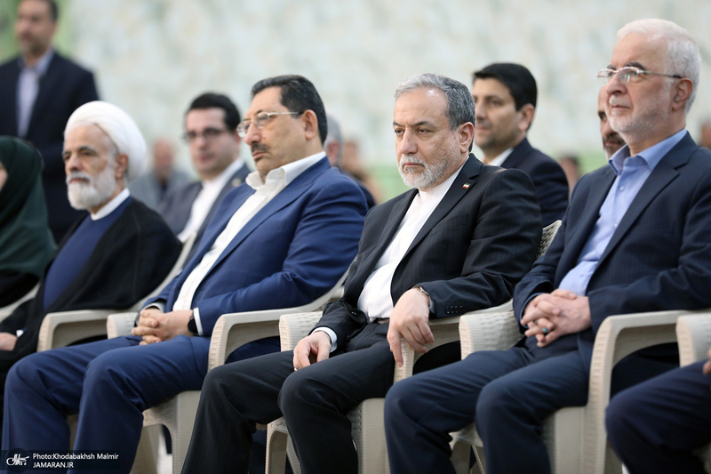 تجدید میثاق رئیس‌جمهور و اعضای دولت با آرمان‌های حضرت امام خمینی -2