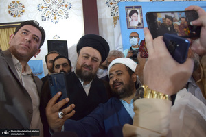 نشست «گفتمان توحیدی اخلاقی‌ امام‌ خمینی(س) در دنیای معاصر؛ دستاوردها و آینده فرارو» (2)