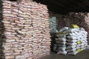 ۲۱ تن برنج قاچاق از ۲ واحد صنفی در اراک کشف شد