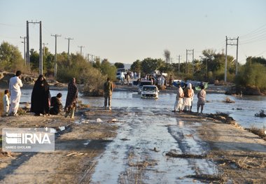 رییس مجلس شورای اسلامی از مناطق سیلزده چابهار بازدید کرد