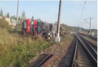 اقدامات خرابکارانه در راه آهن روسیه؛ ۲ قطار از ریل خارج شدند و 3 سرباز روسی کشته شدند + فیلم