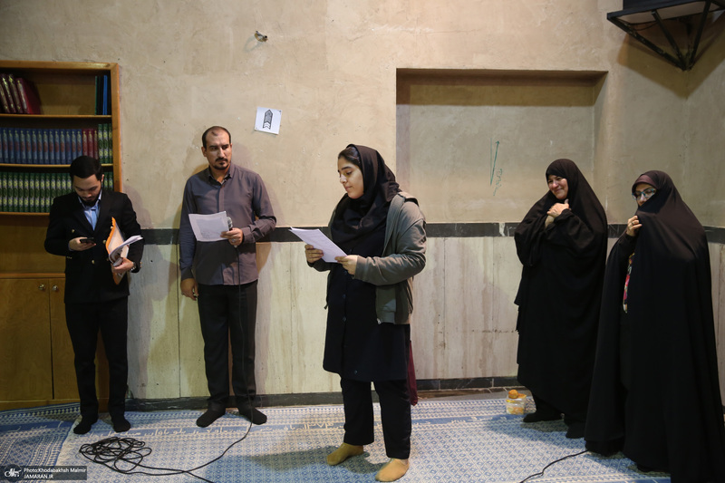 ورکشاپ هنر ی دانش آموزان هنرستان یادگار امام در حسینیه جماران