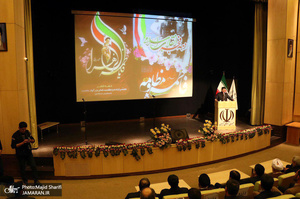 حال و هوای بیت تاریخی حضرت امام در خمین در ایام دهه فجر