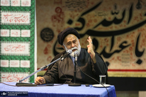 بازدید جمعی از دانشجویان فعال فرهنگی سیاسی و اجتماعی دانشگاه های استان هرمزگان از بیت امام خمینی (س)در جماران