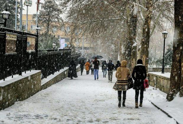 بارش ها در همدان آغاز می شود