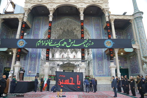 مراسم تعویض پرچم حرم حضرت معصومه (س) در شب اول ماه محرم‎‎