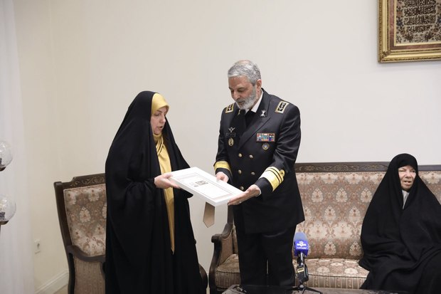 اعطای درجه سپهبدی شهید محمد باقری به خانواده ایشان + تصاویر