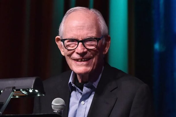 آلن برگمن در ۹۹ سالگی در گذشت