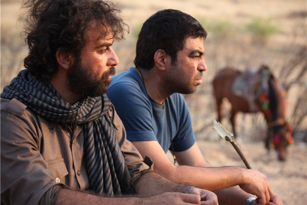 اکران «عاشق‌ها ایستاده می‌میرند»