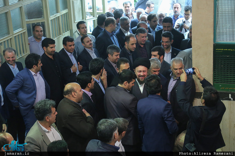 تجدید میثاق وزیر و کارکنان وزارت ارتباطات و فناوری اطلاعات با آرمان های امام خمینی(س)