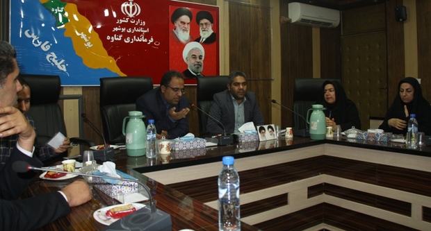 معاون دفتر اجتماعی استانداری بوشهر:همه نیروهای اداری مصوبه منشور حقوق شهروندی را مطالعه کنند