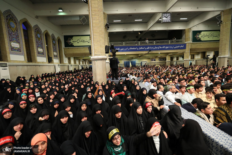 دیدار هزاران نفر از دانشجویان و دانش‌آموزان با رهبر معظم انقلاب