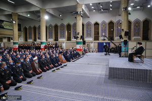 دیدار جمعی از فرماندهان نیروی هوایی و پدافند هوایی ارتش با رهبر معظم انقلاب