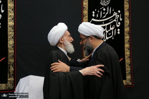 عزاداری در بیوت مراجع عظام تقلید و علما در سالروز شهادت حضرت فاطمه(س)