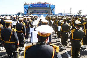 مراسم رژه روز ارتش در جوار حرم مطهر امام خمینی (س) -1