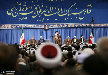 دیدار مسئولان نظام و میهمانان کنفرانس وحدت اسلامى‌ با رهبر معظم انقلاب