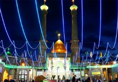 شهرری در شب میلاد امام رضا(ع) غرق نور و شادی شد