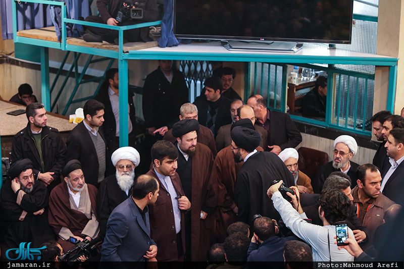 مراسم وداع با پیکر آیت الله هاشمی رفسنجانی(ره) در حسینیه جماران