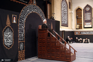 اولین شب عزاداری حضرت اباعبدالله الحسین (ع) در حسینیه امام خمینی