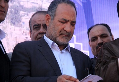 برخی فکر می‌کنند خارج از کشتی انقلاب‌اند  باید امید و کار را به جامعه بازگرداند