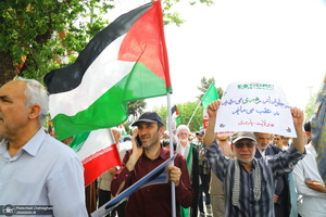 راهپیمایی نمازگزاران قمی در محکومیت جنایات رژیم صهیونیستی