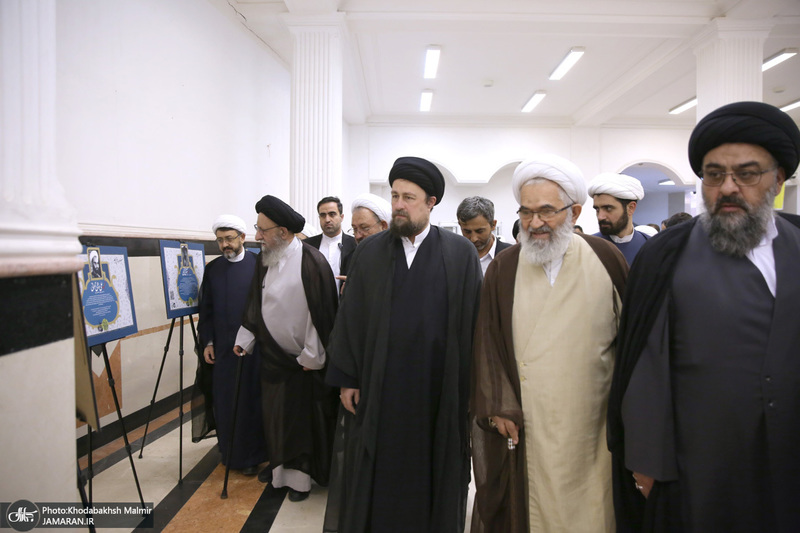 بازدید آیت الله نور مفید از نمایشگاه وکلای شرعی امام خمینی (س)