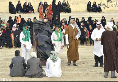 آیین محرم از «مشعل گردانی» تا «تعزیه خوانی»