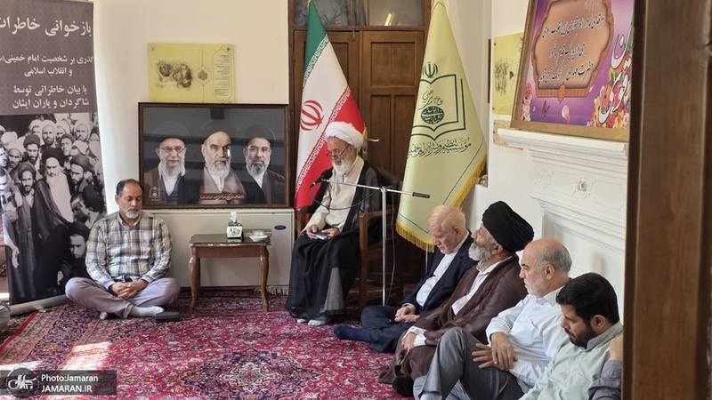 نهمین نشست بازخوانی خاطرات امام خمینی(س) و انقلاب اسلامی  / حجت الاسلام ملکا