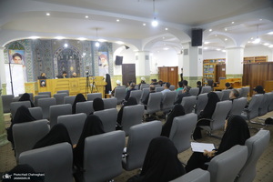 پنجمین محفل ادبی پروانه ها در مجتمع فرهنگی هنری یادگار امام (ره) قم