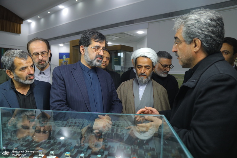 مراسم افتتاح دهمین نمایشگاه قرآن و عترت استان قم در مجتمع فرهنگی یادگار امام‎