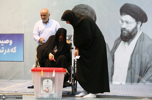 مرحله دوم انتخابات ریاست جمهوری چهاردهم در حسینیه جماران - 5