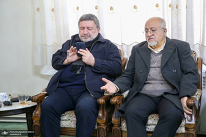 دیدار اعضای شورای مرکزی حزب اعتماد ملی با سید حسن خمینی